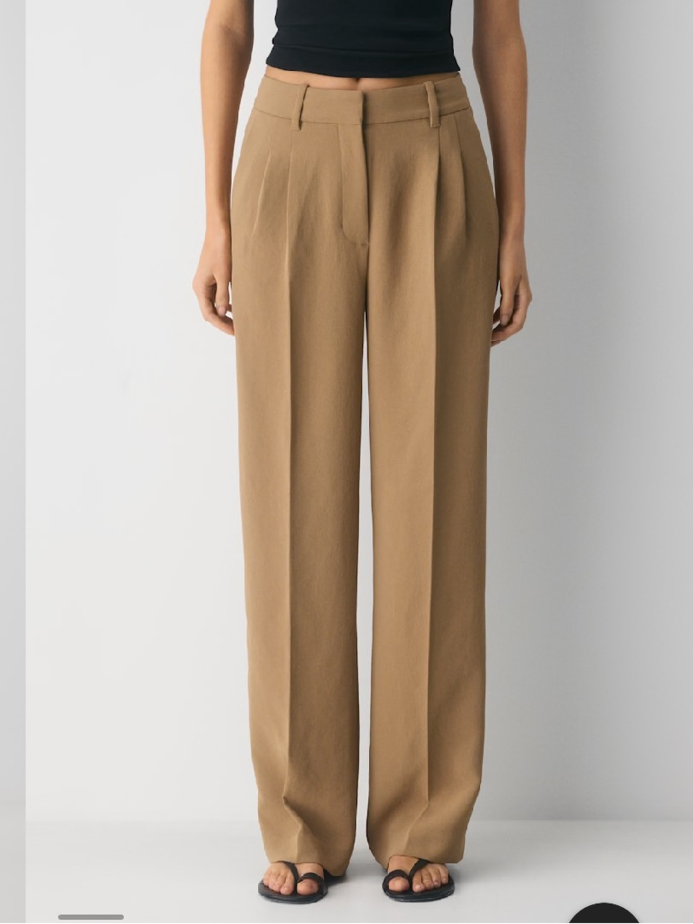 Aritzia Wilfred The Effortless Pant Crepette Pants Size 4